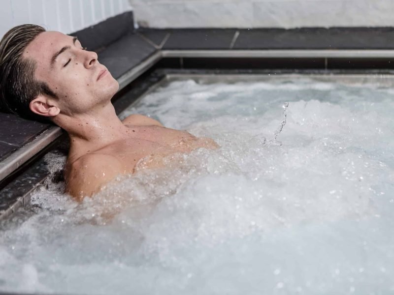 Jacuzzi Bath
